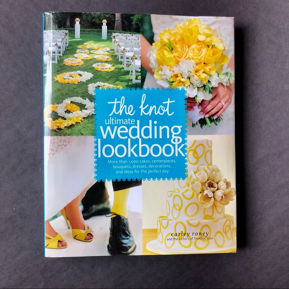 THE KNOT WEDDING LOOK BOOK Used